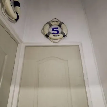 דירה Pest-port Private Room-5