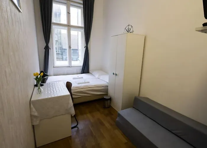 Pest-port Private Room-5